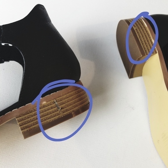 𝅺NEW! JOURNEE COLLECTION Perforated Ankle Boots Booties 10. - Picture 8 of 8